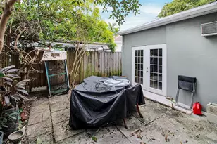 3462 SW 27th St, Miami, FL 33133 - Photo 17