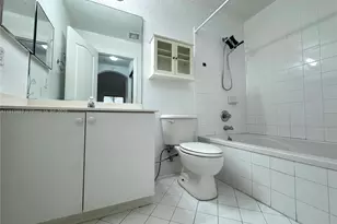 8886 W Flagler St, Miami, FL 33174 - Photo 11