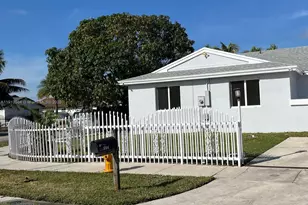 12443 SW 193rd St, Miami, FL 33177 - Photo 1