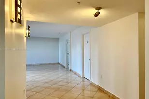 555 NE 30th St, Miami, FL 33137 - Photo 7