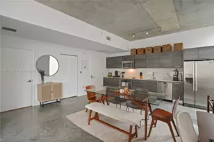 151 SE 1st St, Miami, FL 33131 - Photo 3