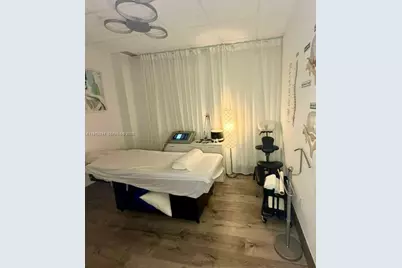 2500 E Hallandale Beach Blvd, Hallandale Beach, FL 33009 - Photo 13