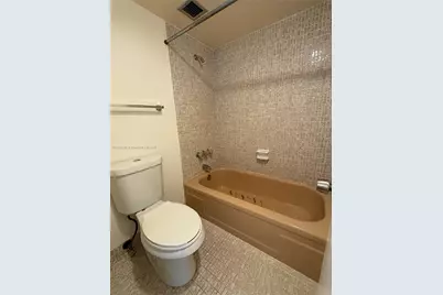 7051 Environ Blvd #632, Lauderhill, FL 33319 - Photo 7