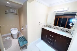 3756 NE 167th St, North Miami Beach, FL 33160 - Photo 21