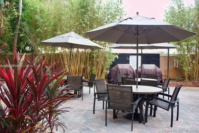 1900 Van Buren St #507B, Hollywood, FL 33020 - Photo 13