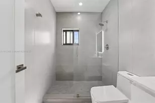 5152 SW 6th St, Coral Gables, FL 33134 - Photo 15