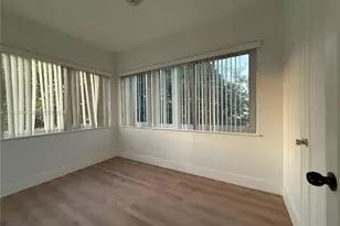 2343 NW 14th St, Miami, FL 33125 - Photo 13