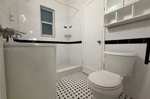 2343 NW 14th St, Miami, FL 33125 - Photo 11