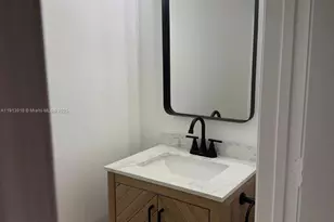 16639 Hemingway Dr, Weston, FL 33326 - Photo 5