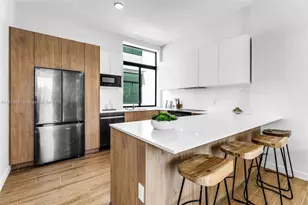 529 NE 61st St, Miami, FL 33137 - Photo 7