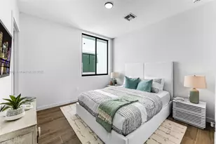 529 NE 61st St, Miami, FL 33137 - Photo 9