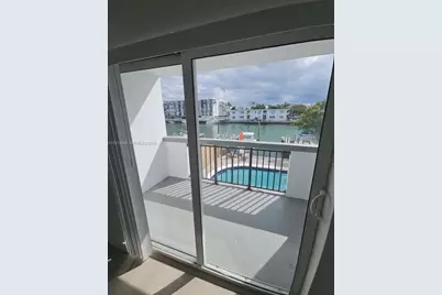 8101 Crespi Blvd #204, Miami Beach, FL 33141 - Photo 3
