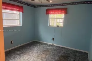 2070 NW 82nd Ave, Pembroke Pines, FL 33024 - Photo 17