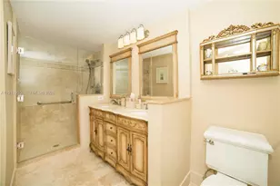 17100 N Bay Rd, Sunny Isles Beach, FL 33160 - Photo 23