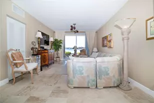 17100 N Bay Rd, Sunny Isles Beach, FL 33160 - Photo 9