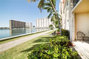 17100 N Bay Rd, Sunny Isles Beach, FL 33160 - Photo 45