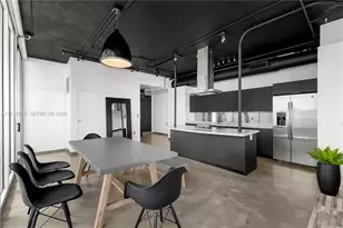 1700 Meridian Ave, Miami Beach, FL 33139 - Photo 7