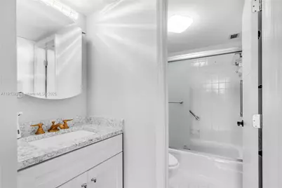 600 Three Islands Blvd #310, Hallandale Beach, FL 33009 - Photo 5