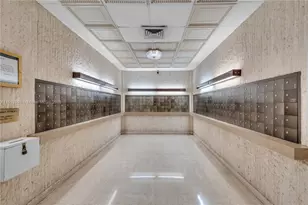 600 Three Islands Boulevard, Hallandale Beach, FL 33009 - Photo 23