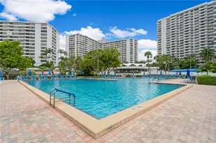 600 Three Islands Boulevard, Hallandale Beach, FL 33009 - Photo 21