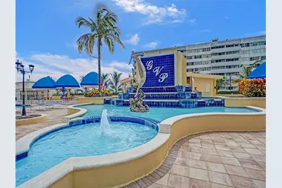 7601 E Treasure Dr #406, North Bay Village, FL 33141 - Photo 9