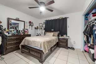8851 NW 119th St, Hialeah Gardens, FL 33018 - Photo 9