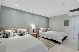 2301 Collins Ave, Miami Beach, FL 33139 - Photo 37