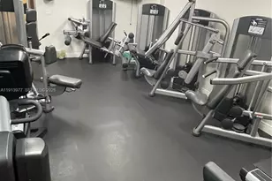 919 Hillcrest Dr, Hollywood, FL 33021 - Photo 29