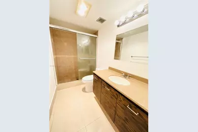 919 Hillcrest Dr #704, Hollywood, FL 33021 - Photo 17