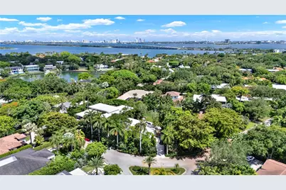520 Bay Point Rd, Miami, FL 33137 - Photo 41