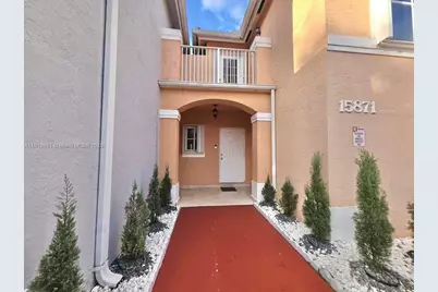 15871 SW 86th Ter, Miami, FL 33193 - Photo 1