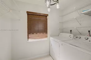 31 Cortez Way, Davie, FL 33324 - Photo 27