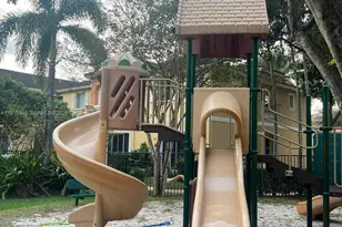 8948 SW 19th St, Miramar, FL 33025 - Photo 27