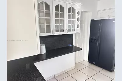 2914 SW 92nd Ct, Miami, FL 33165 - Photo 11