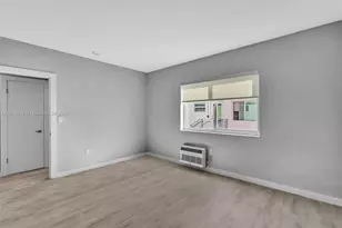 9200 E Bay Harbor Dr, Bay Harbor Islands, FL 33154 - Photo 23