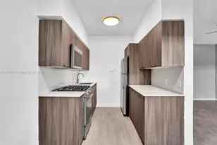 9200 E Bay Harbor Dr, Bay Harbor Islands, FL 33154 - Photo 17