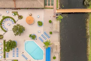 9310 Sunrise Lakes Blvd, Sunrise, FL 33322 - Photo 31