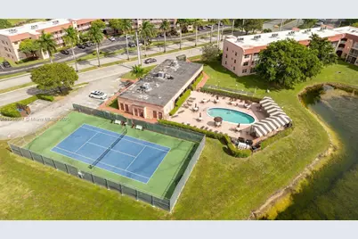 9310 Sunrise Lakes Blvd #301, Sunrise, FL 33322 - Photo 35