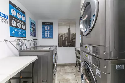 1559 Michigan Ave #303, Miami Beach, FL 33139 - Photo 15