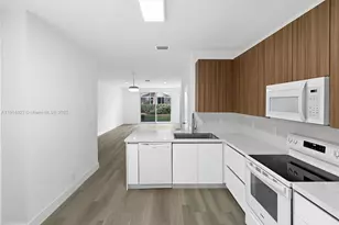 2179 Hacienda Terrace, Weston, FL 33327 - Photo 13