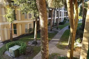 949 Riverside Dr, Coral Springs, FL 33071 - Photo 13