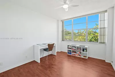 2771 Taft St #303, Hollywood, FL 33020 - Photo 13