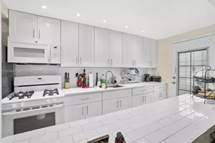 [Address not provided], Miami Gardens, FL 33179 - Photo 11