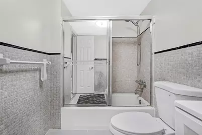 [Address not provided], Miami Gardens, FL 33179 - Photo 15