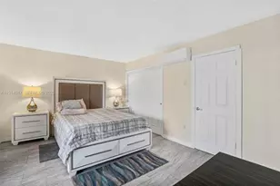 [Address not provided], Miami Gardens, FL 33179 - Photo 13