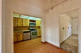 3000 NW 5th St, Miami, FL 33125 - Photo 33