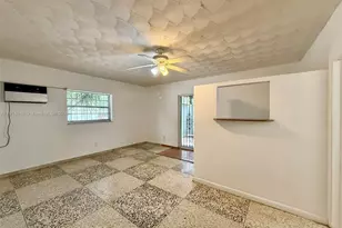 3000 NW 5th St, Miami, FL 33125 - Photo 27