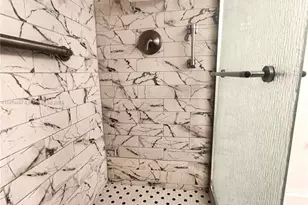 6120 Hayes St, Hollywood, FL 33024 - Photo 9