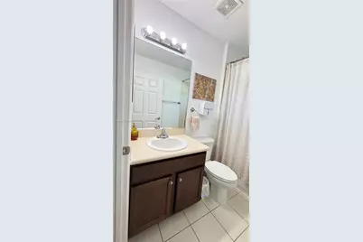 1018 Foster Rd, Hallandale Beach, FL 33009 - Photo 13