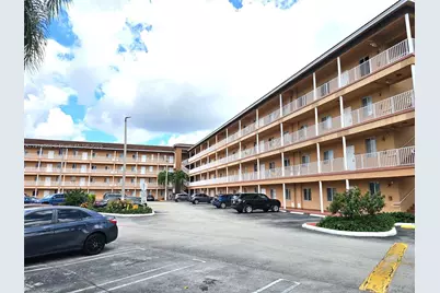 17350 NW 67th Ave #303, Hialeah, FL 33015 - Photo 3